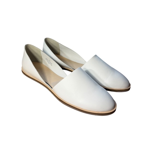 COS Shoes - COS Women's White Leather Moccasins Flats Sz 9.5